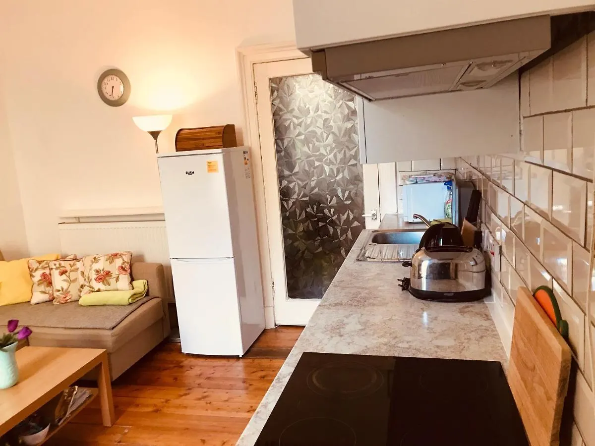 Family Apartment - Skye - Private Members Club Edinburgh United Kingdom